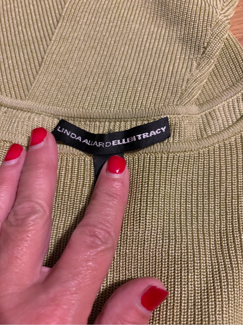 Ellen Tracy Light Green 100% sil Ribbed Knit Cardigan & Tank Set- sz X (XL/0X) - Picture 4 of 6